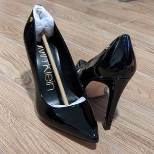 NEVER WORN Calvin Klein Brady high heels